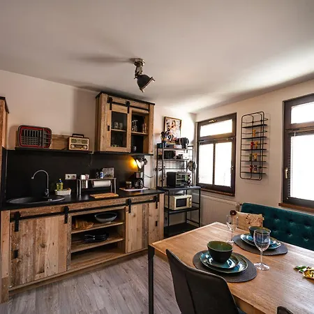 Ferienwohnung Waldenburg Etage 2 Apartment